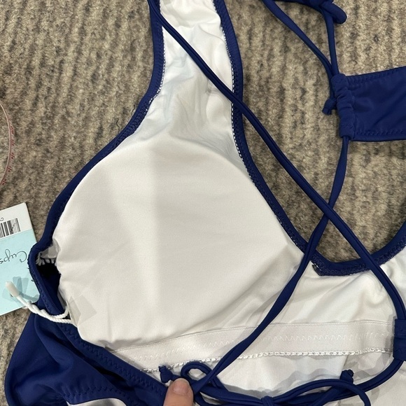 Cupshe navy blue one pice with ties, NWT!! - Picture 4 of 8